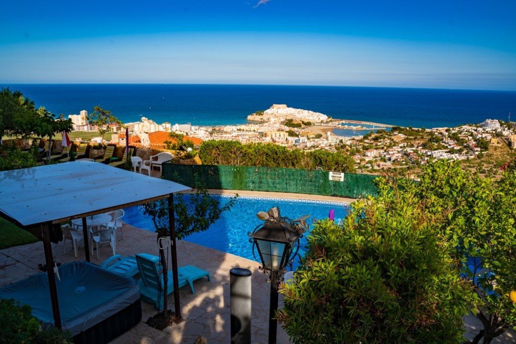 Blue Moonlight Group