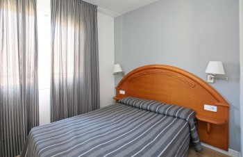 Apartamentos Turísticos Jardines del Plaza 